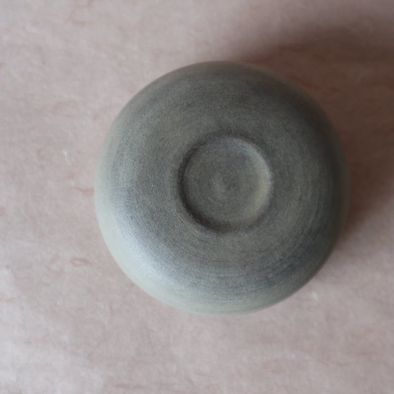 富井貴志　蓋物 白漆蓋物 027 | 桃居 online 展覧会