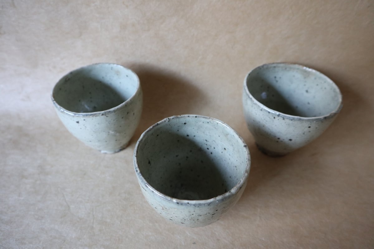 粉引湯呑み筒057 | 桃居 online 展覧会