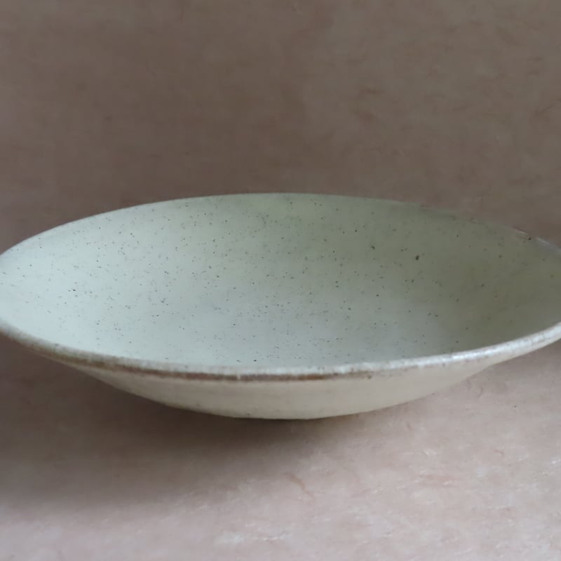 粉引皿 M003 | 桃居 online 展覧会