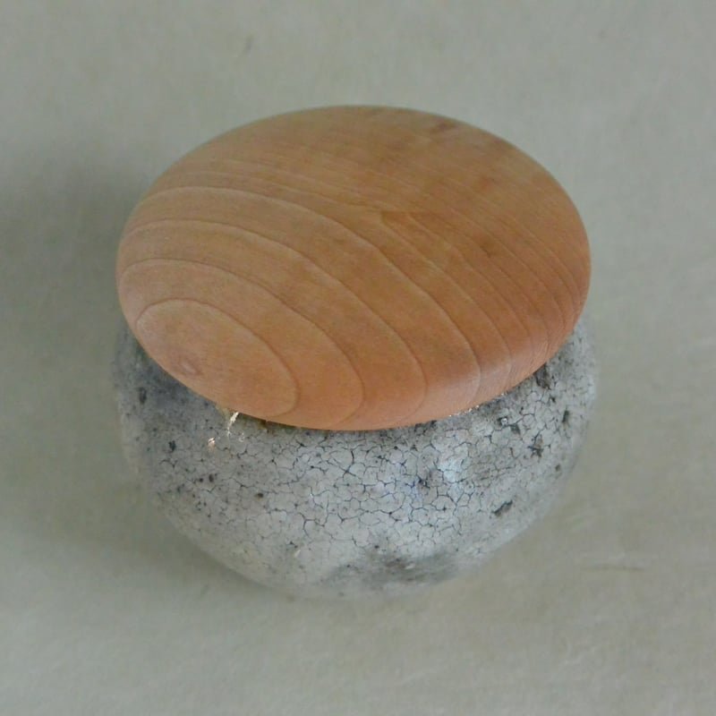 掛け分け壺  糸切高台 丹波!?  骨董品 逸品 飾茶壺 飾壺 丹波焼き 立杭焼き 市野信水窯 口覆仕服 網 飾り紐3