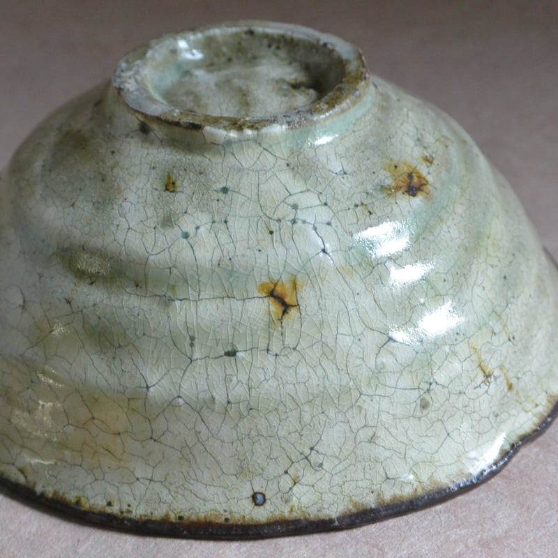 荒土粉引の器 荒賀文成 粉引き6寸つば皿(荒賀文成) – 煎茶堂東京オンライン