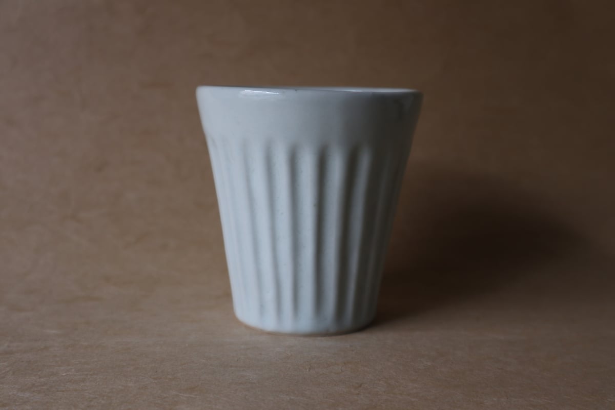 白磁シノギビアカップ 073 | 桃居 online 展覧会