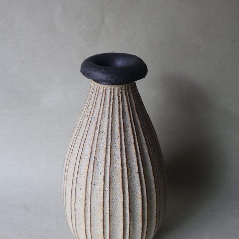 Drop Shaped Vase 026 | 桃居 online 展覧会