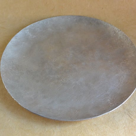 渡辺遼　造形作家　金工作家　アルミニウム　お皿と平皿2枚セット 渡辺遼 造形作家 金工作家 アルミニウム お皿と平皿2枚セット
