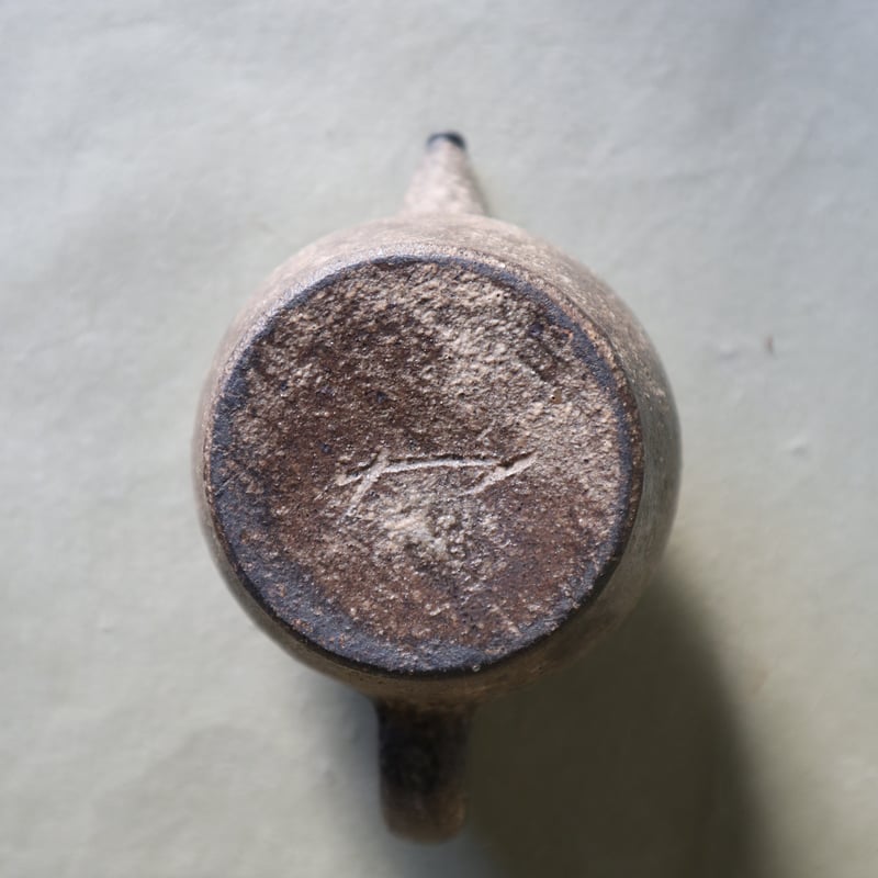 村上躍さん　ポット　黒焼締 村上躍さん ポット 黒焼締 黒焼締ポット | 村上躍作 - うつわ祥見