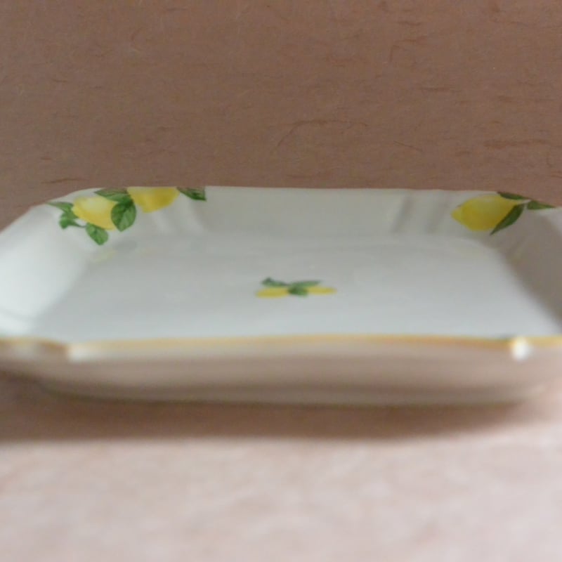 未使用 阿部慎太朗さん 花形リム 8寸皿 檸檬 プレート レモン 2枚 未