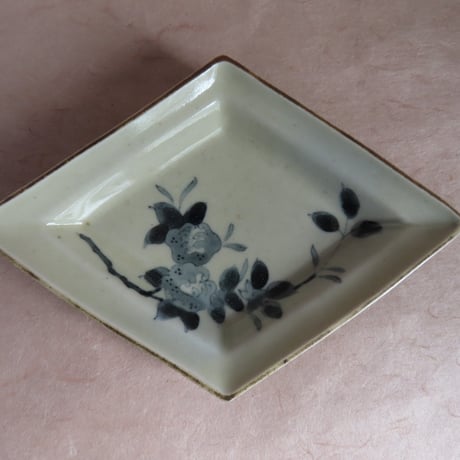 CATEGORY 浜野まゆみ | 桃居 online 展覧会