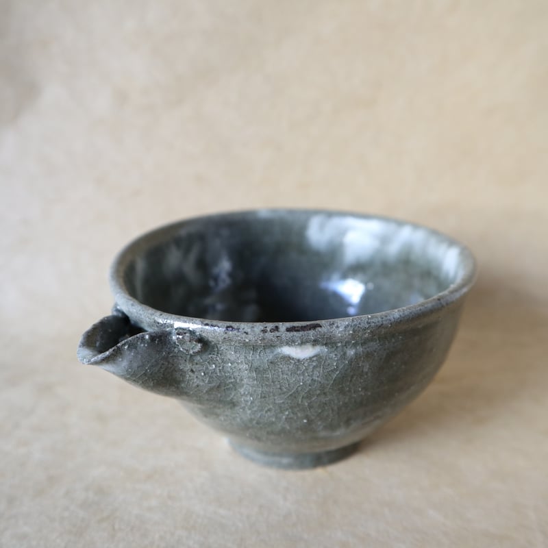 林檎灰釉片口 011 | 桃居 online 展覧会