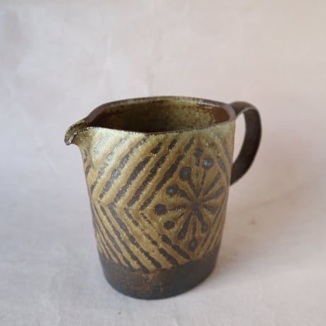 CATEGORY 城 進 | 桃居 online 展覧会