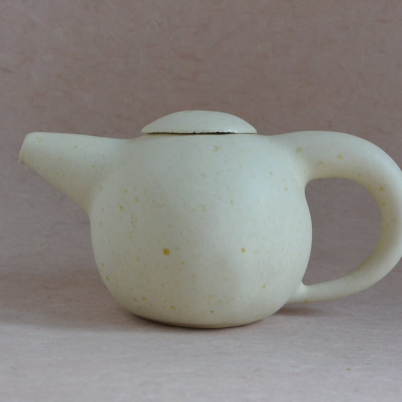 岩田圭介 さん【ポット 急須 】 黒泥彩ポット 岩田圭介 | 和食器・キッチン雑貨通販【暮らし用品】