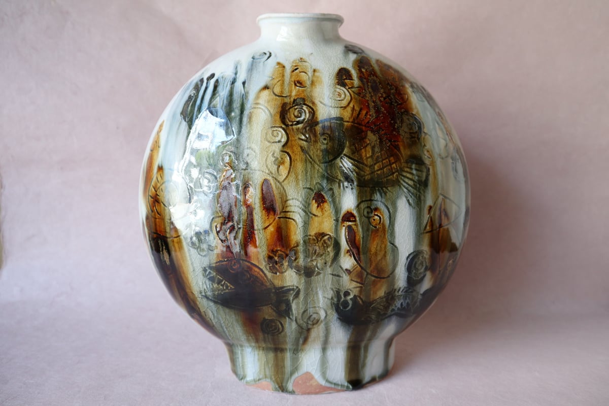 鉄絵線刻扁壺 001 | 桃居 online 展覧会