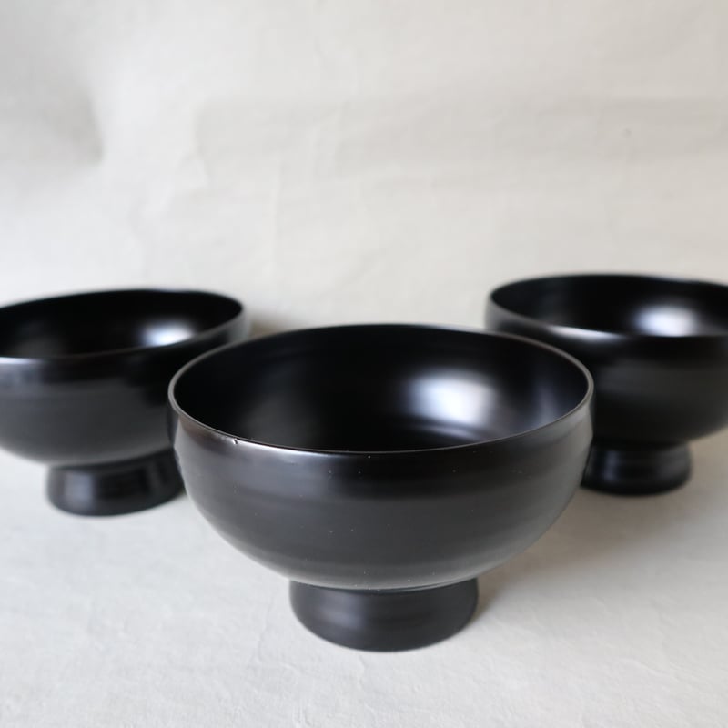 赤木明登　奥羽飯椀　大　黒 赤木明登】｜ 奥羽飯椀／小・黒 ～Online Shop｜紅椿それいゆ～
