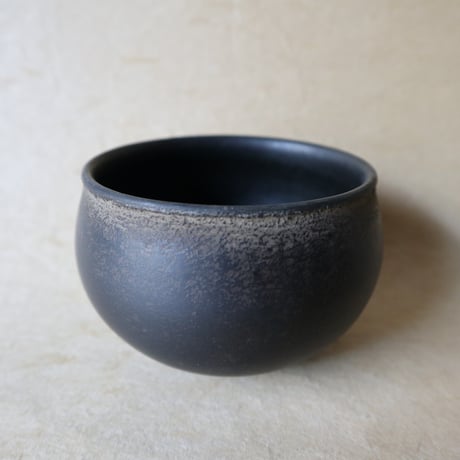 未使用【稲葉カヨ】七寸桃型皿 ピーチ 桃 民藝 民芸 稲葉カヨ 五寸桃型皿 染付 福きくうさぎ唐草 | HemingArts