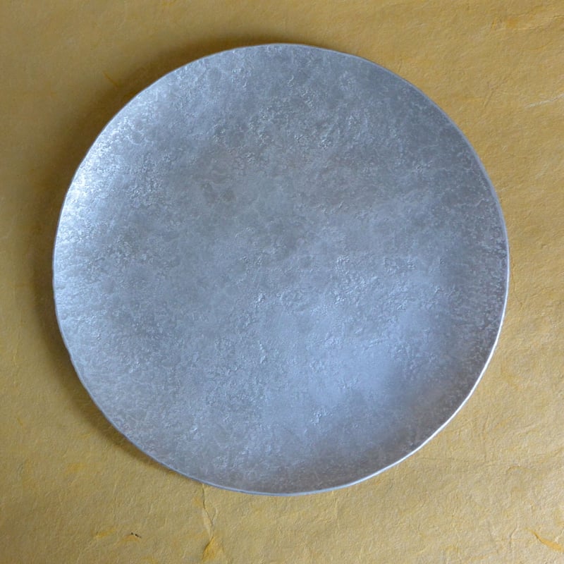 渡辺遼造形作家金工作家アルミニウムお皿と平皿2枚セット