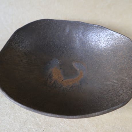 岩田圭介　黒　オーバルプレート 岩田圭介 黒 オーバルプレート