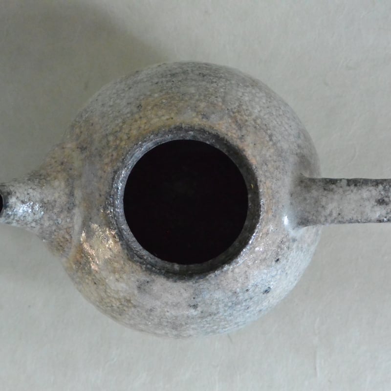 白掛ポット 015 | 桃居 online 展覧会