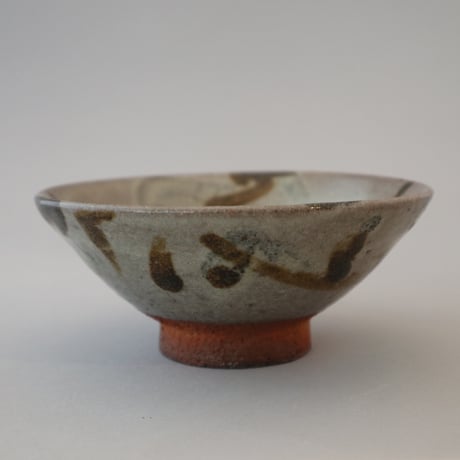 深澤和弘 藁灰釉 浅鉢 CATEGORY 深澤和弘 | 桃居 online 展覧会