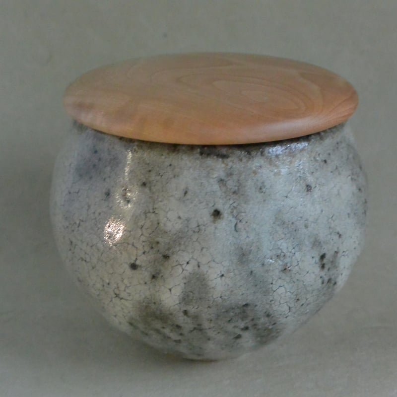 白掛塩壺 014 | 桃居 online 展覧会