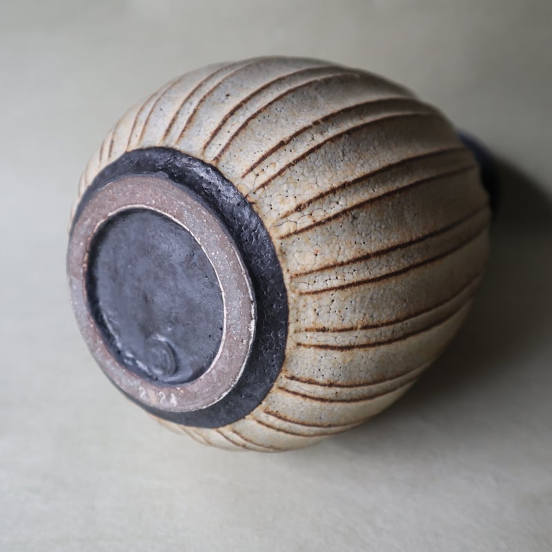 Drop Shaped Vase 026 | 桃居 online 展覧会