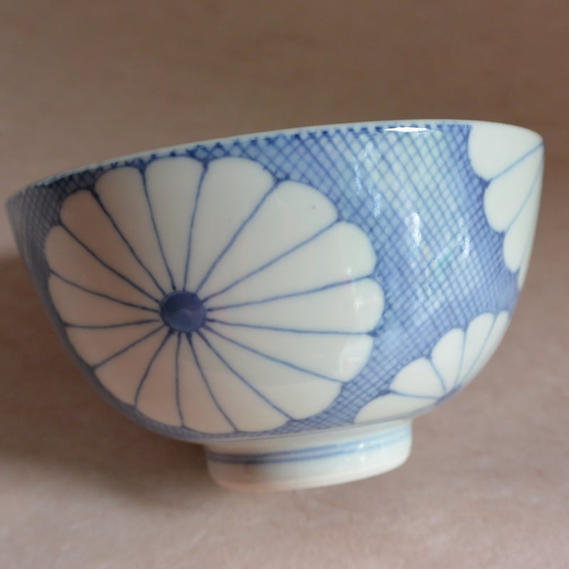 陶胎染付 菊花 小碗 染付菊花文飯碗 032 | 桃居 online 展覧会