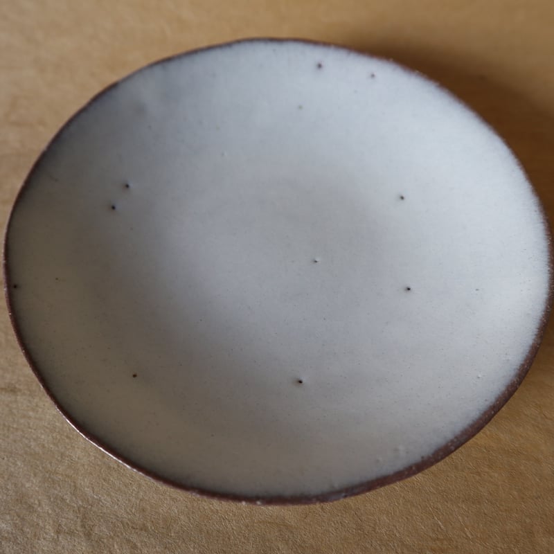 村上躍さん 藁灰釉丸皿 【公式通販】