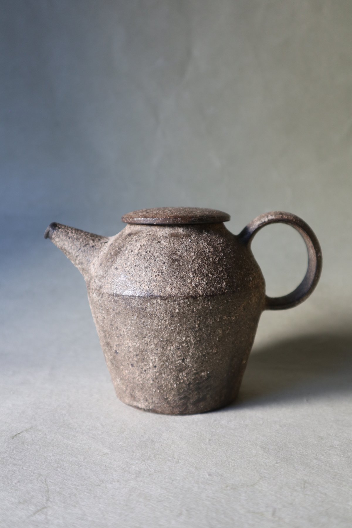 村上躍さん ポット 黒焼締 村上躍さん ポット 黒焼締 村上躍さん