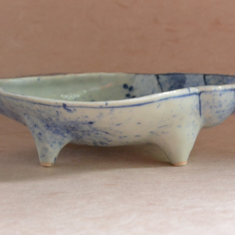 染付吹き墨海老文貝型向付 029 | 桃居 online 展覧会