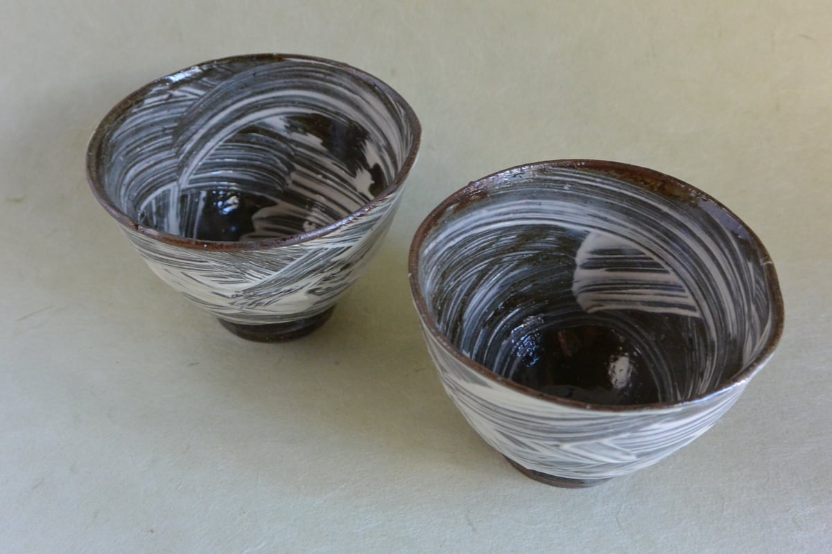 刷毛目湯呑み 080 | 桃居 online 展覧会