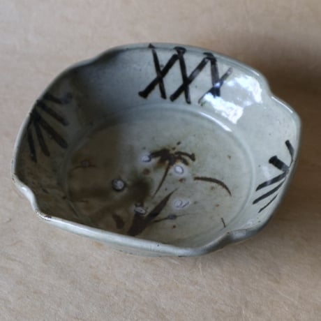 CATEGORY 光藤佐 | 桃居 online 展覧会