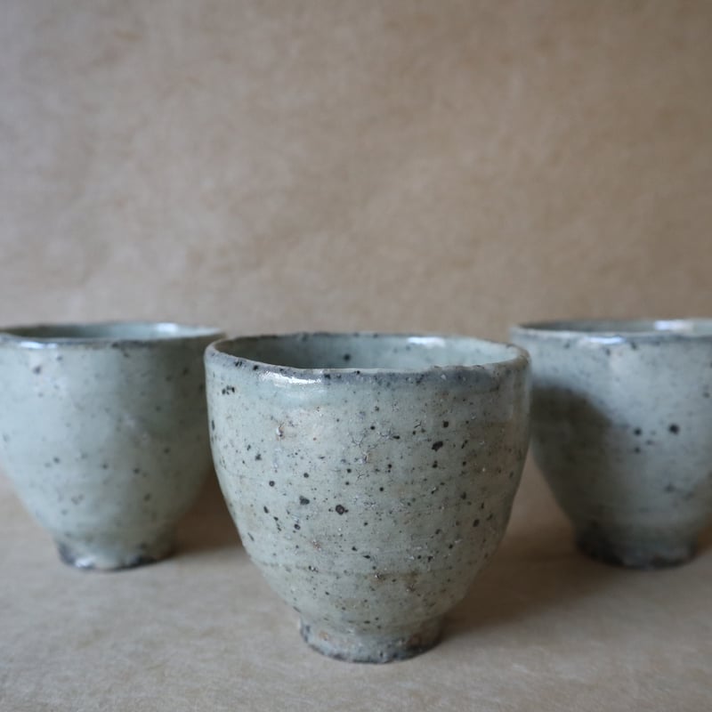 粉引湯呑み筒057 | 桃居 online 展覧会
