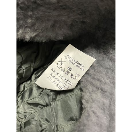 DEAD STOCK チェコ軍　ボアフライトキャップ 58