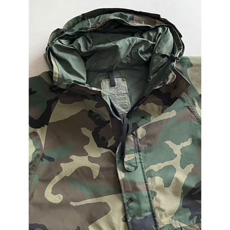 USED US ARMY ECWCS GEN1 ゴアテックスパーカー M-R ウッドランド