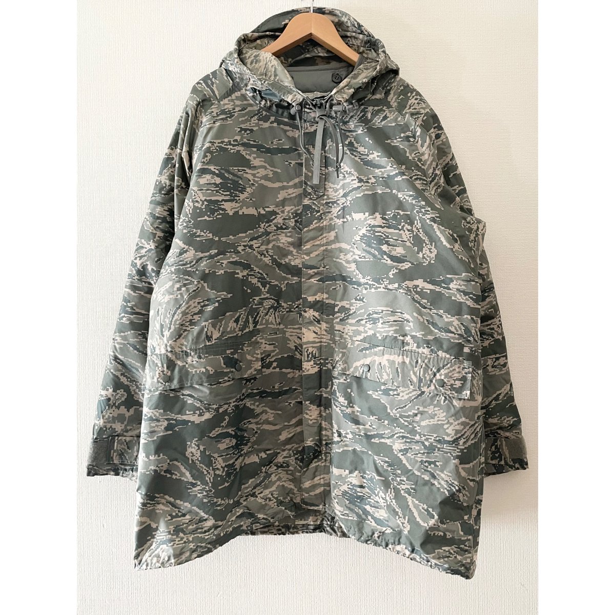 米軍 実物 レインパーカー ABU ライナー付き USAF ABU IMPROVED PARKA 【ライナー付き】の商品詳細
