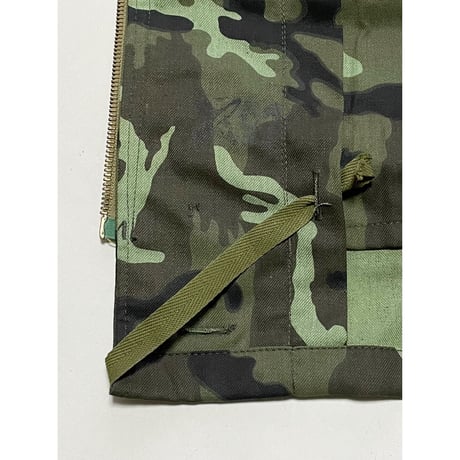 DEAD STOCK チェコ軍 M95 フィールドコート ウッドランド　4-47