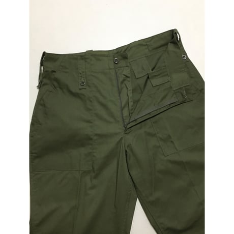 USED イギリス軍　ライトウェイトトラウザー 75/84/100 ベイカーパンツ