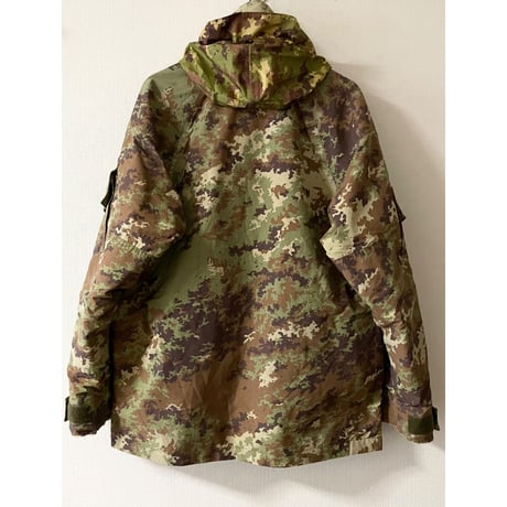 USED イタリア軍 Vegetato ナイロンJKT ゴアテックスパーカー