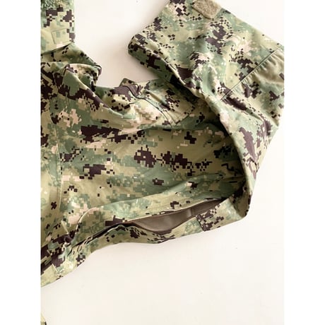 USED US NAVY AOR2 ゴアテックスパーカー SMALL-X SHORT