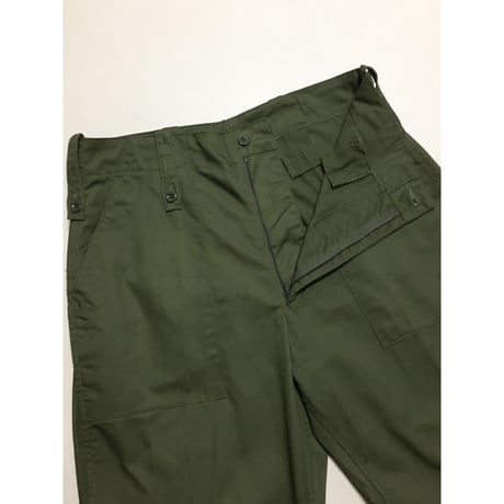 USED イギリス軍　ライトウェイトトラウザー 75/84/100 ベイカーパンツ