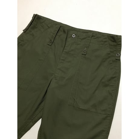 USED イギリス軍　ライトウェイトトラウザー　75/88/104 ベイカーパンツ