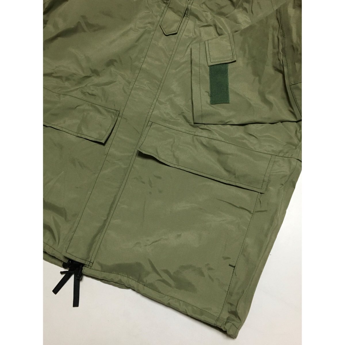 DEAD STOCK US ARMY ECWCS GEN2 ゴアテックスパーカー KHAKI