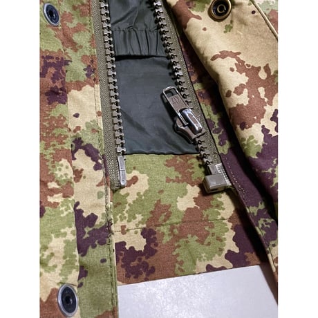 USED イタリア軍 Vegetato ナイロンJKT ゴアテックスパーカー