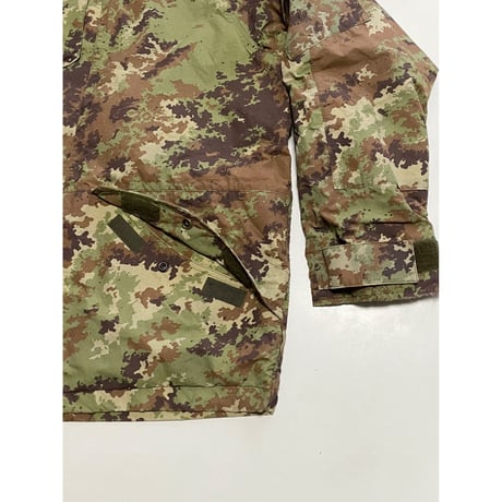 USED イタリア軍 Vegetato ナイロンJKT ゴアテックスパーカー