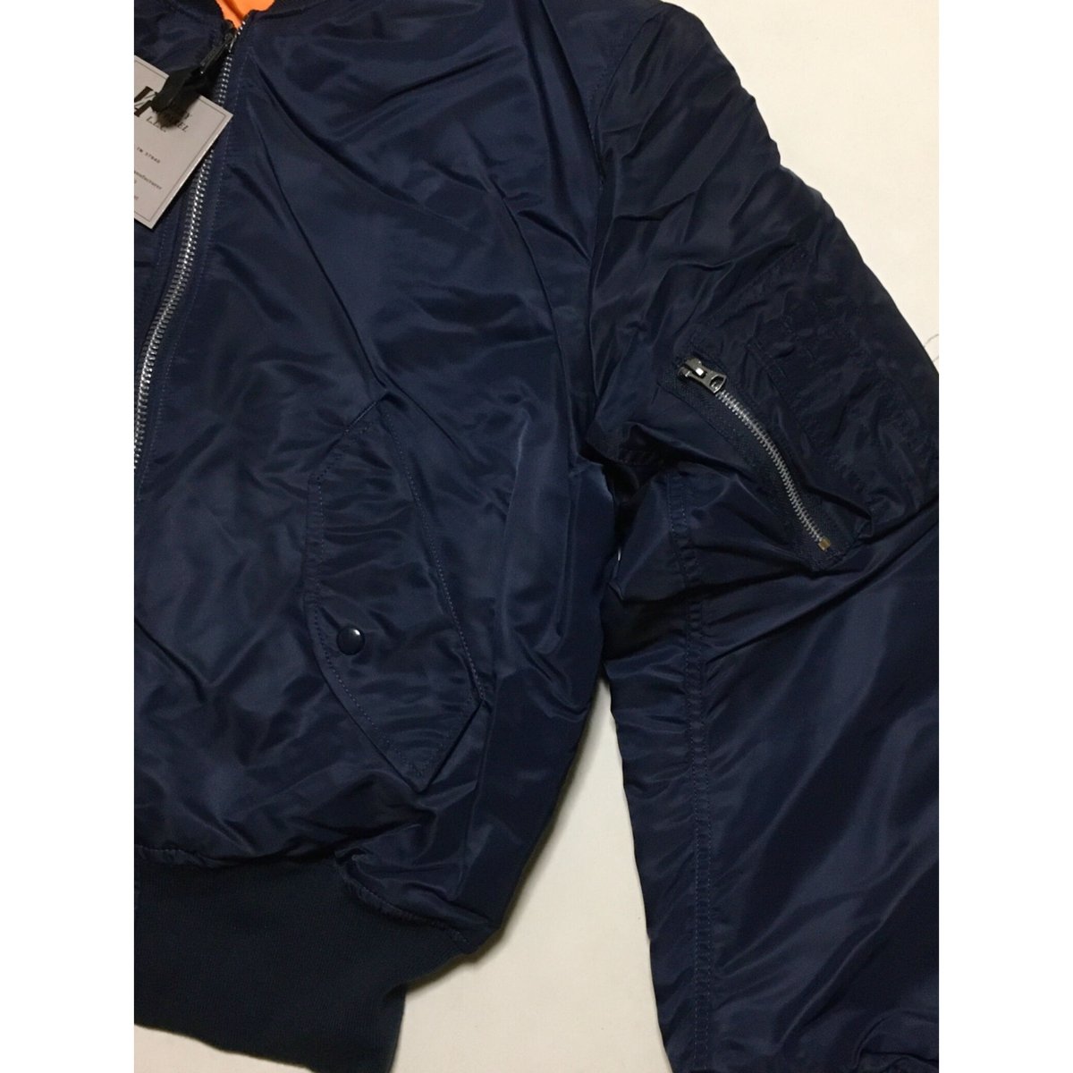 [美品]VALLEY APPAREL MA-1 Ｌサイズ　ネイビージャケット VALLEY APPAREL バレイアパレル MA-1 ネイビー Made in USA |