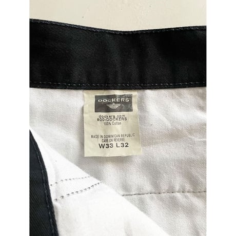 USED Levi's DOCKERS ツータックブラックチノ 33/32
