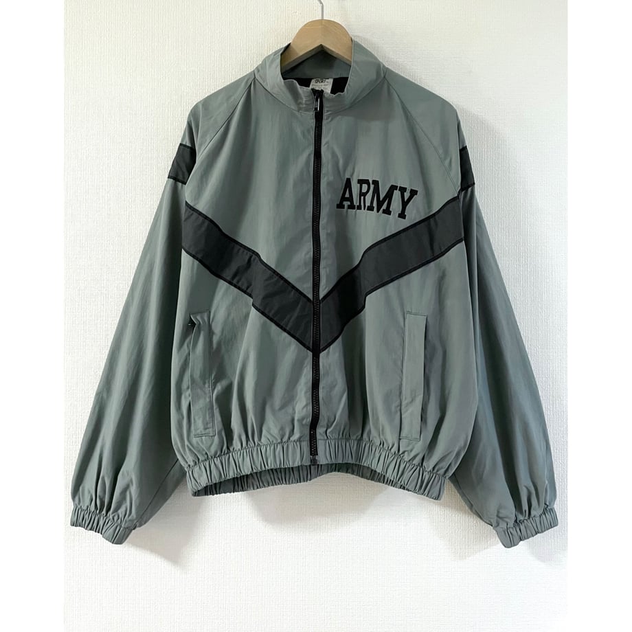 63aaa1276e84d57b0f85f5b1