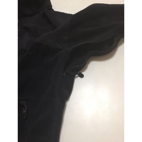 USED 米軍　ECWCS GEN2 ポーラテックフリースJKT 黒　MEDIUM