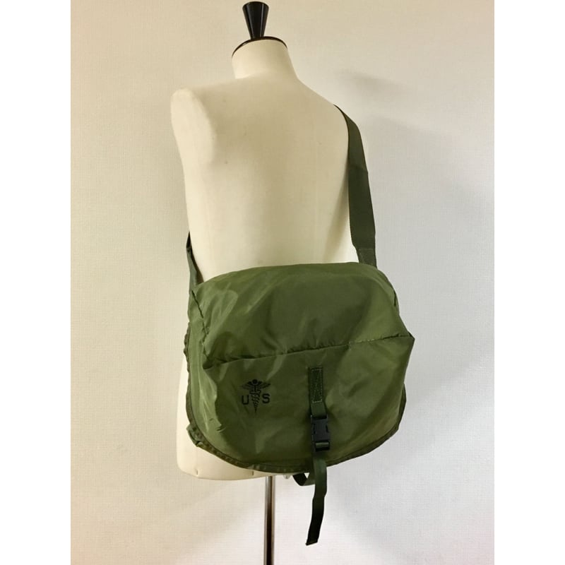 デッドストック US ARMY M5 メディカルバッグ バックパック IDEAL デッドストック US ARMY M5 メディカルバッグ バックパック