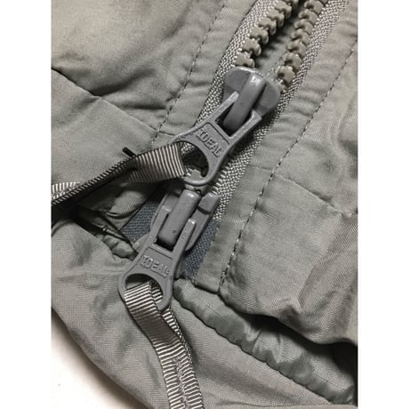 DEAD STOCK GEN3 ECWCS ワイルドシングス社製　レベル7  プリマロフト JKT M-R デッドストック