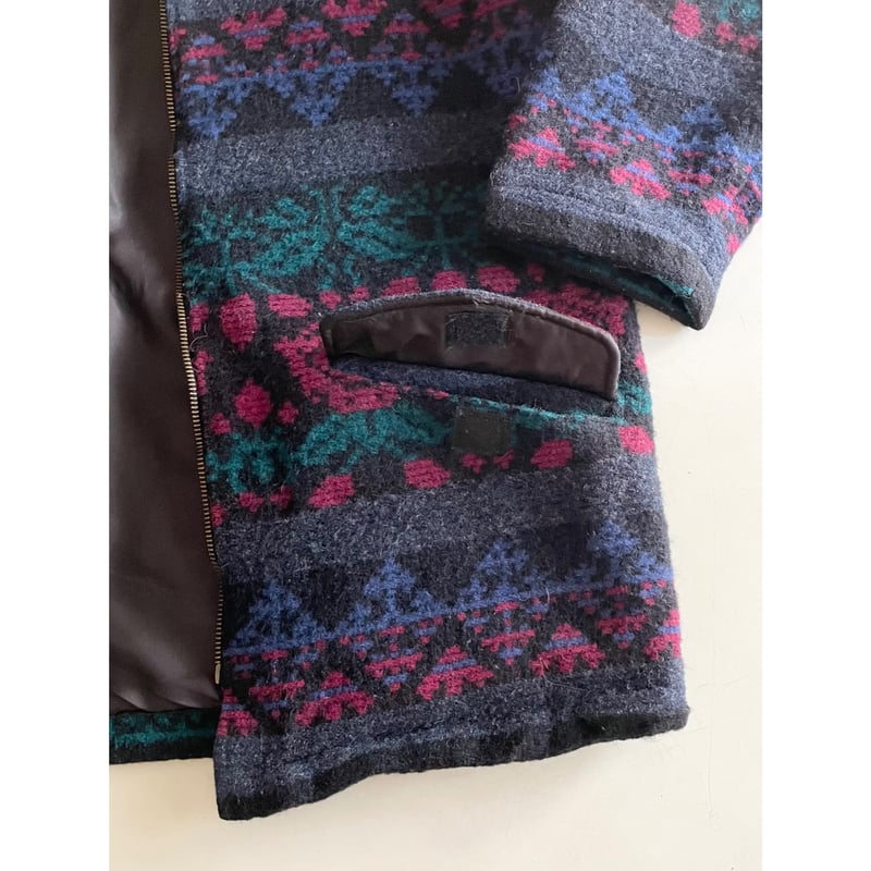 ウールリッチ USA製 ネイティブ柄　ウールパーカー M Woolrich ウールリッチ USA製 ネイティブ柄 ウールパーカー M Woolrich