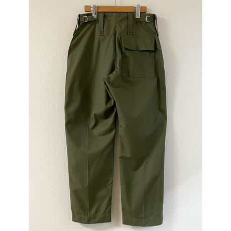USED イギリス軍　W's ライトウェイトトラウザー 75/80/108 ベイカーパンツ